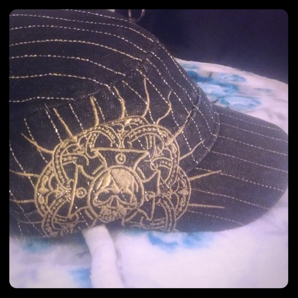 *4 for $10*Skull hat - Picture 1 of 3